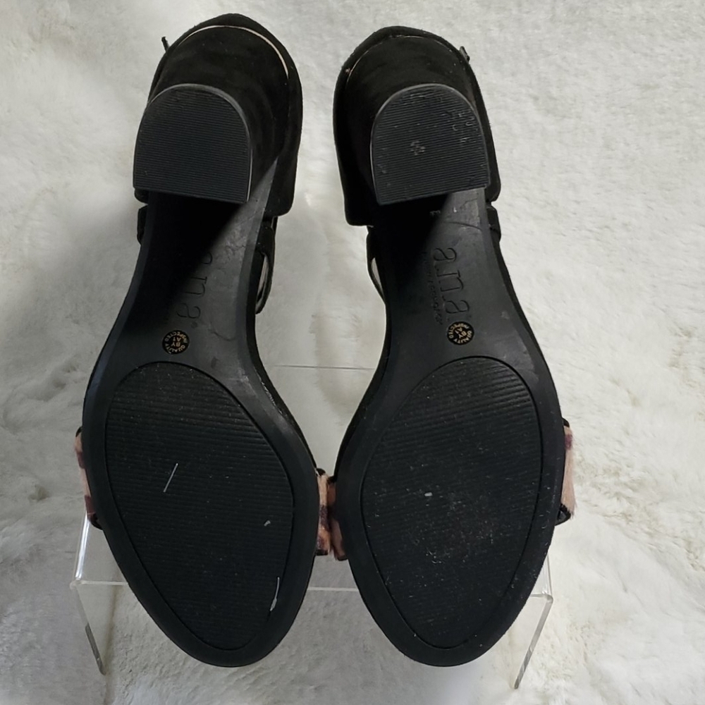 a.n.a "ADLER" BLACK FAUX SUADE HEELS - Picture 5 of 6